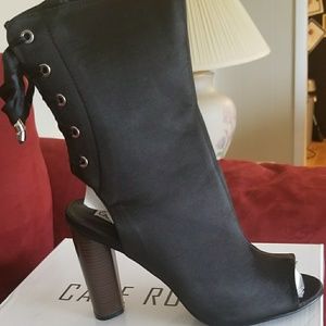 Fashionable Shoes for Woman